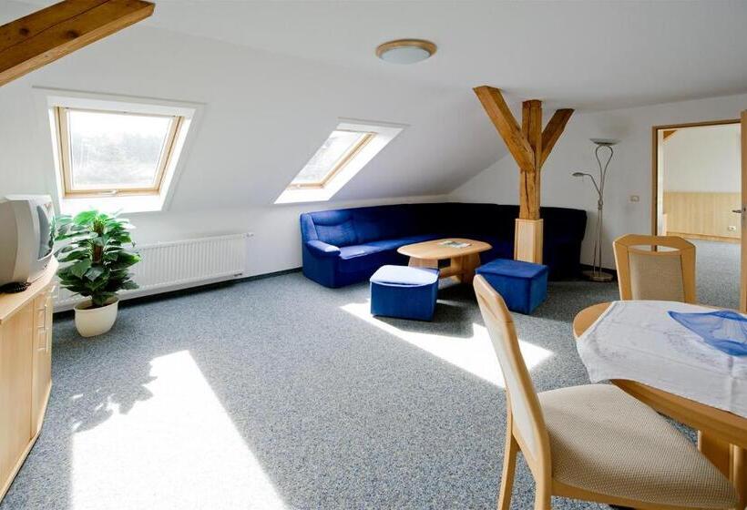 هتل Sportpark Rabenberg