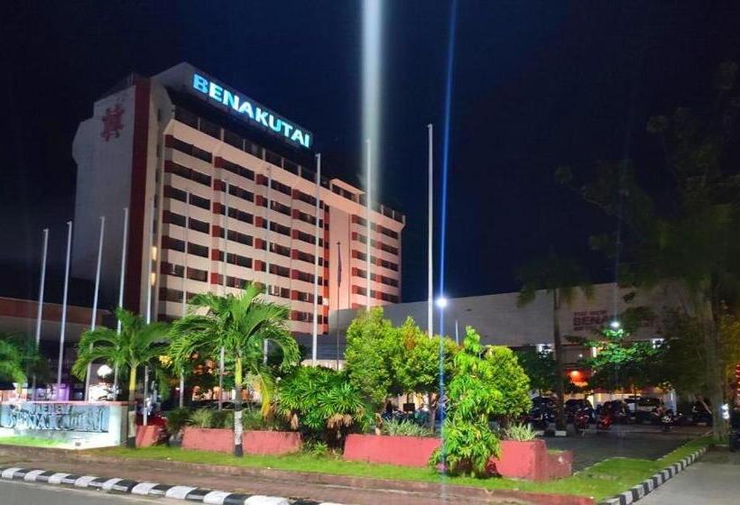 فندق The New Benakutai