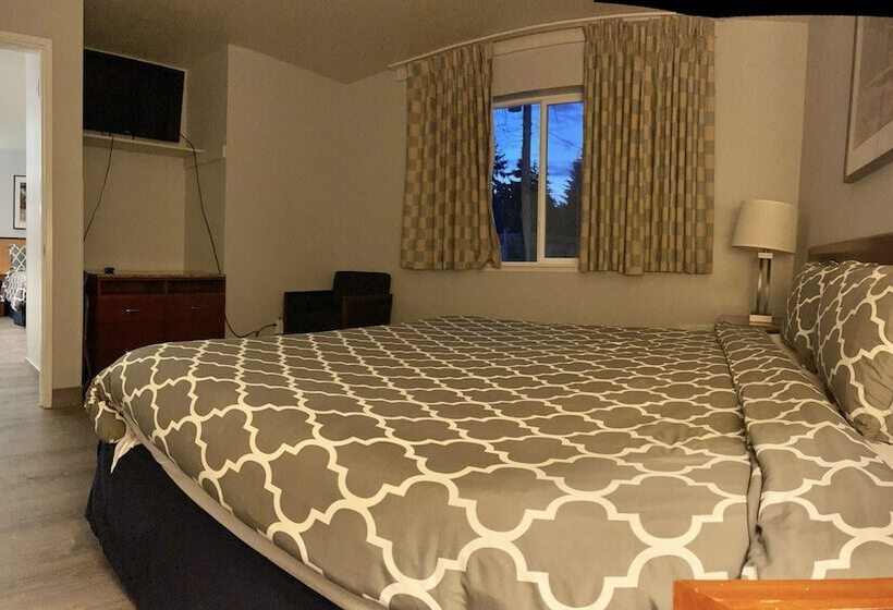Отель Americas Inn And Suite