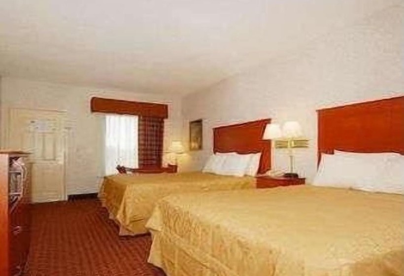 בית מלון כפרי Baymont By Wyndham Franklin