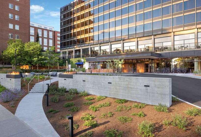 فندق Champlain Burlington, Curio Collection By Hilton