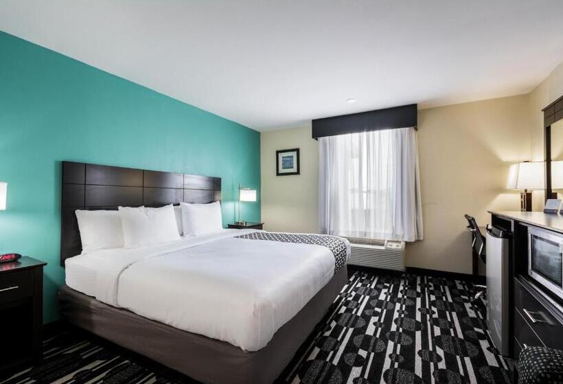 Bricktown Hotel & Extended Stay