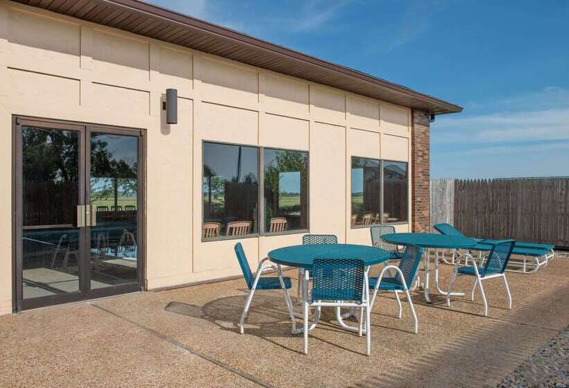 酒店 Days Inn By Wyndham Pontoon Beach