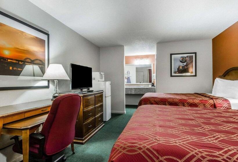 בית מלון כפרי Econo Lodge Inn & Suites Enterprise