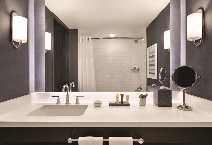 فندق Champlain Burlington, Curio Collection By Hilton