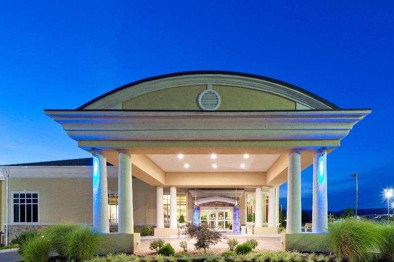 فندق Holiday Inn Express Woodstock Shenandoah Valley, An Ihg