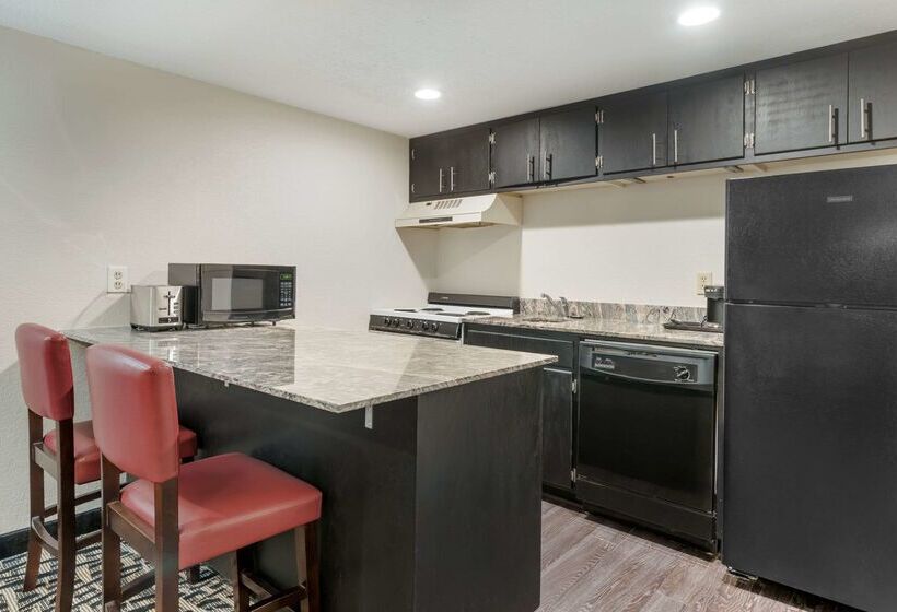 هتل Quality Inn & Suites Mayo Clinic Area