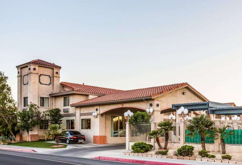 호텔 Quality Inn Near China Lake Naval Station