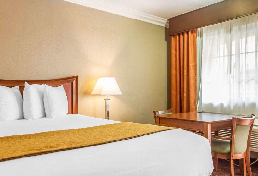 فندق Quality Inn Sacramento Convention Center