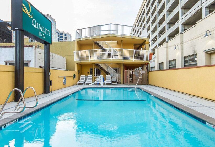 فندق Quality Inn Sacramento Convention Center