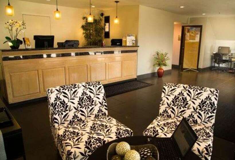 בית מלון כפרי Quality Inn Santa Clara Convention Center