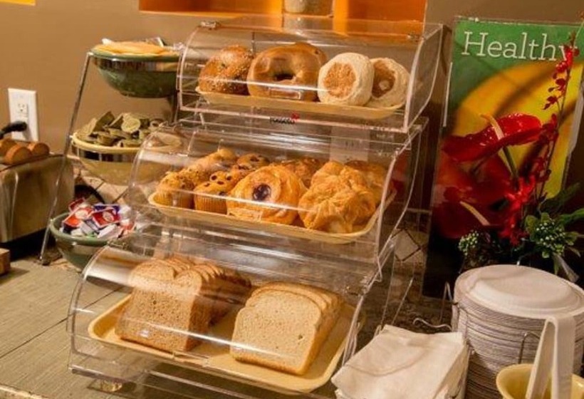 בית מלון כפרי Quality Inn Santa Clara Convention Center