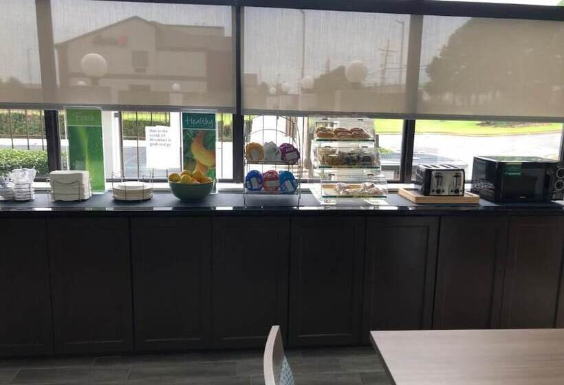 Отель Quality Inn Southaven Memphis South