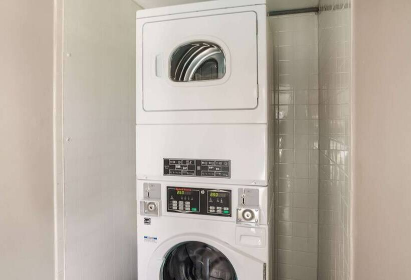 Отель Quality Inn Southaven Memphis South