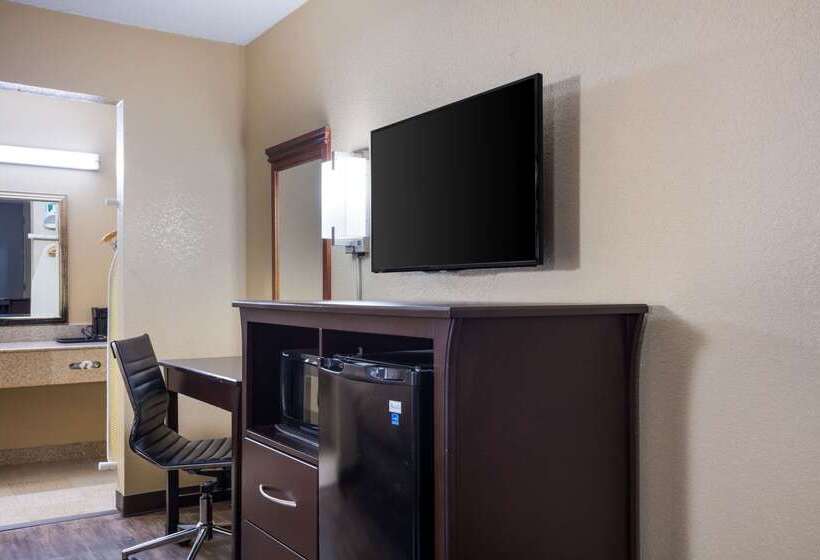 فندق Quality Inn