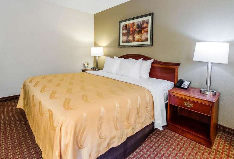 호텔 Quality Inn & Suites Lexington Near I 64 And I 81