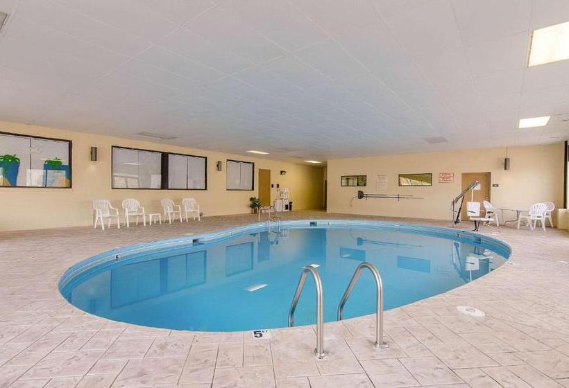 호텔 Quality Inn & Suites Lexington Near I 64 And I 81