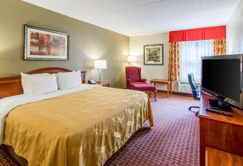 호텔 Quality Inn & Suites Lexington Near I 64 And I 81