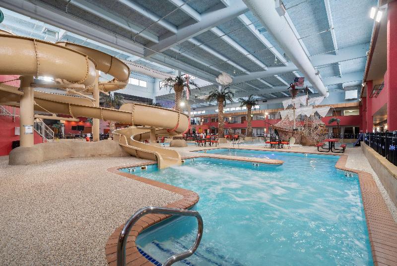 هتل Ramada By Wyndham Sioux Falls Airport Waterpark Resort & Event Center