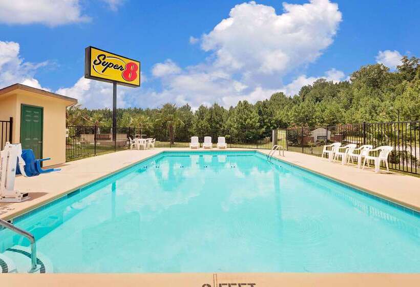 فندق Super 8 By Wyndham Cartersville