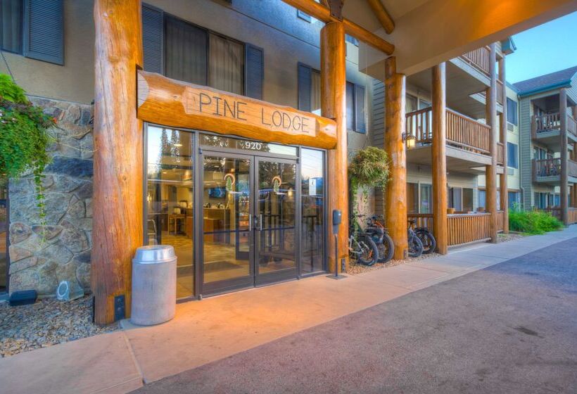فندق The Pine Lodge On Whitefish River