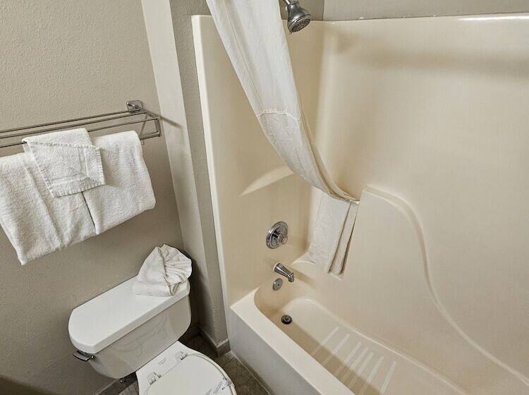 فندق Coratel Inn And Suites By Jasper Ocean Shores