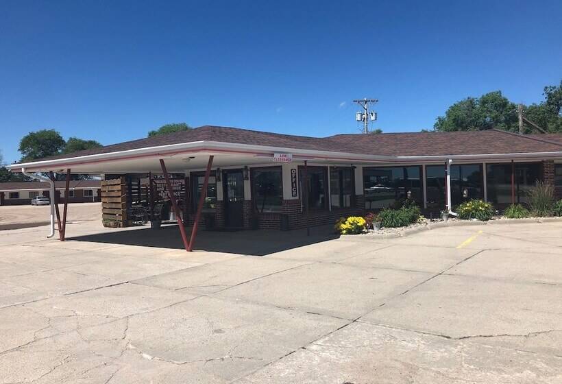 Raine Motel