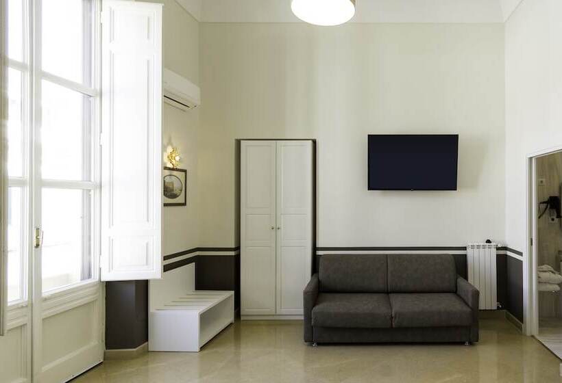 پانسیون Residenza Molinari Suite