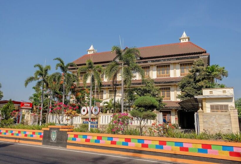 فندق Sarangan Permai By Oyo Rooms