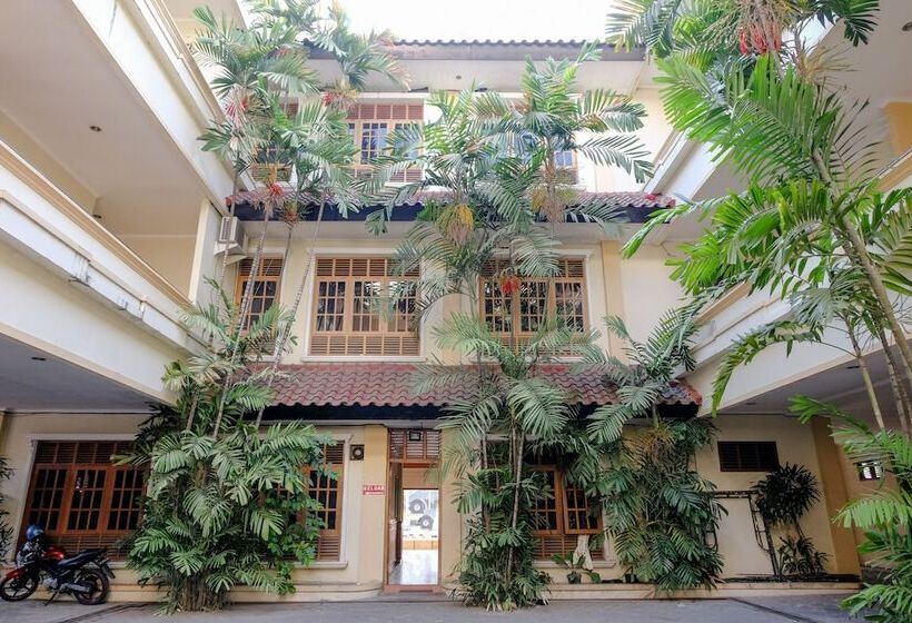 فندق Sarangan Permai By Oyo Rooms