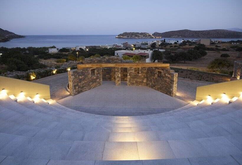 هتل Cayo Exclusive Resort & Spa