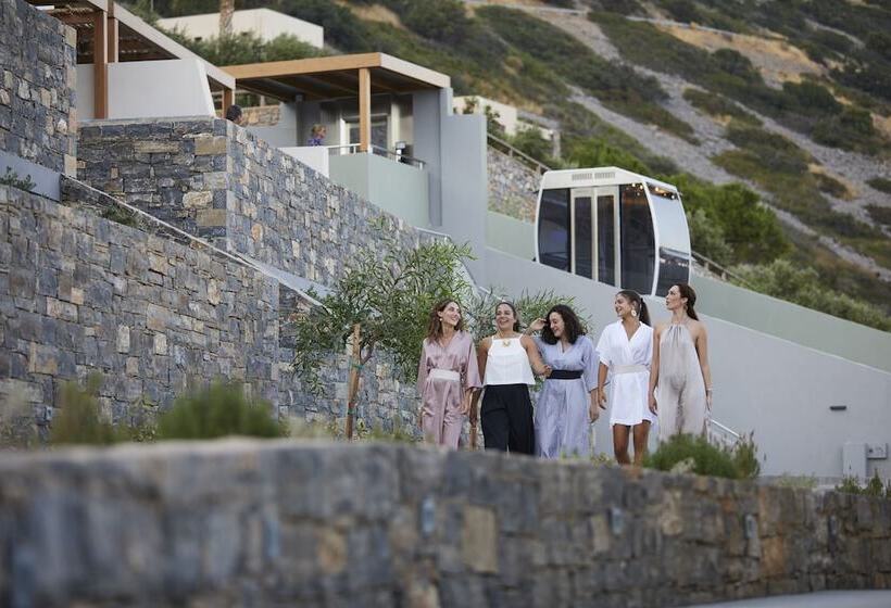 هتل Cayo Exclusive Resort & Spa