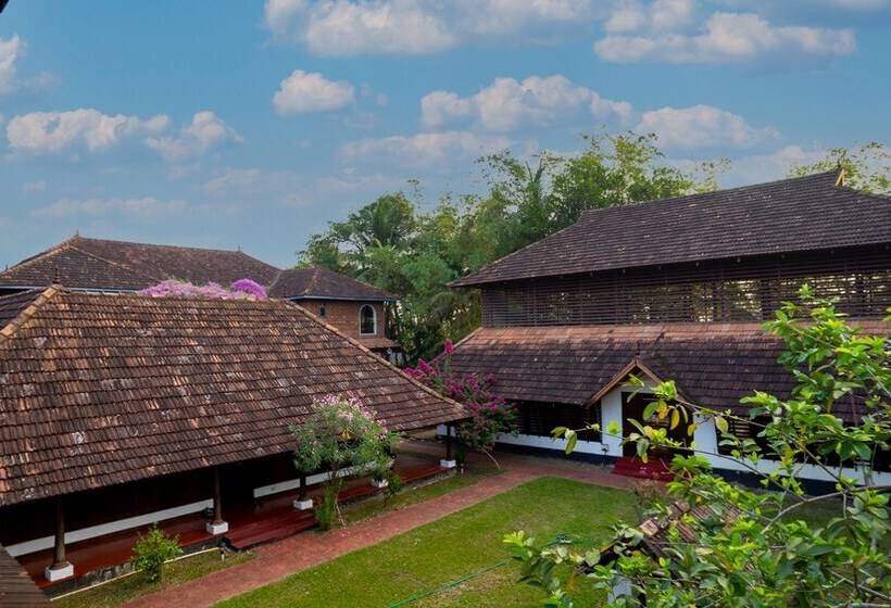 فندق Kumarakom Heritage