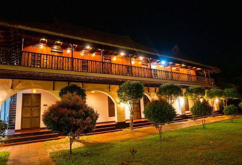 فندق Kumarakom Heritage