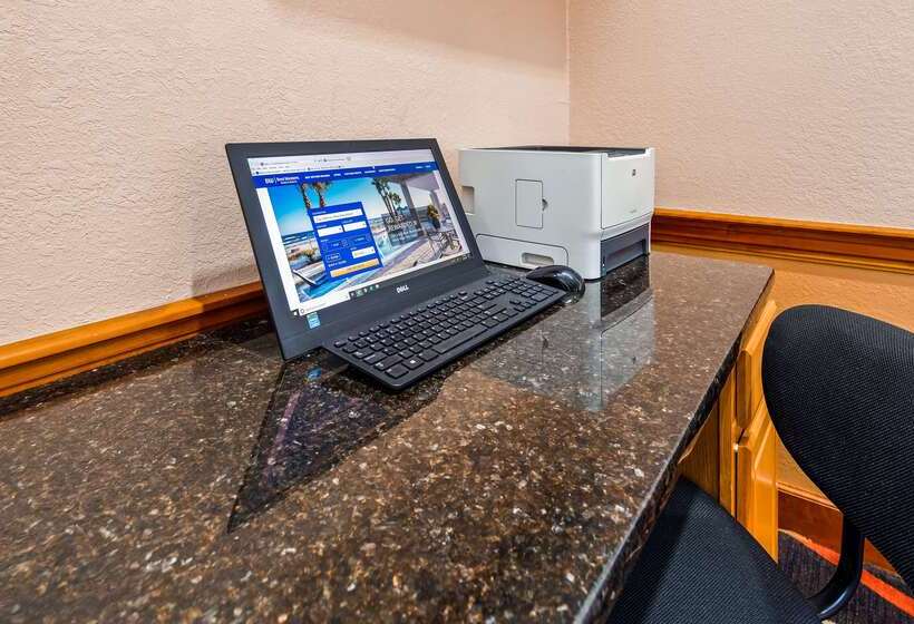 فندق Best Western White Mountain Inn