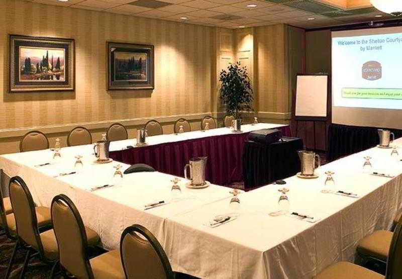 ホテル Courtyard Shelton