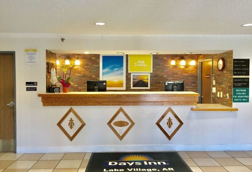 酒店 Days Inn By Wyndham Lake Village