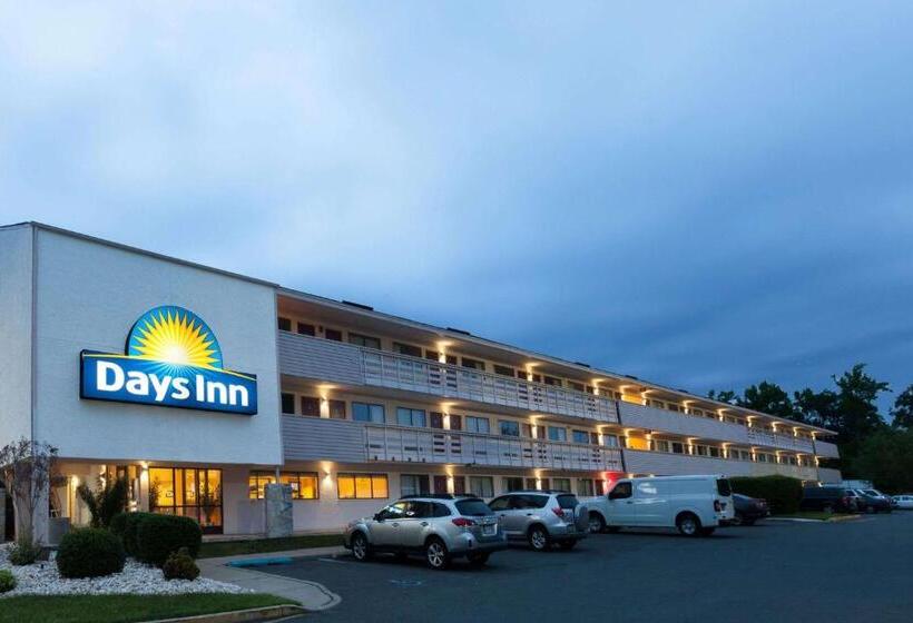 فندق Days Inn By Wyndham Monmouth Junction S Brunswick Princeton