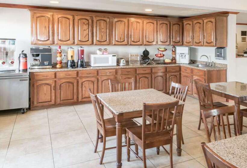 호텔 Knights Inn   Belton/temple