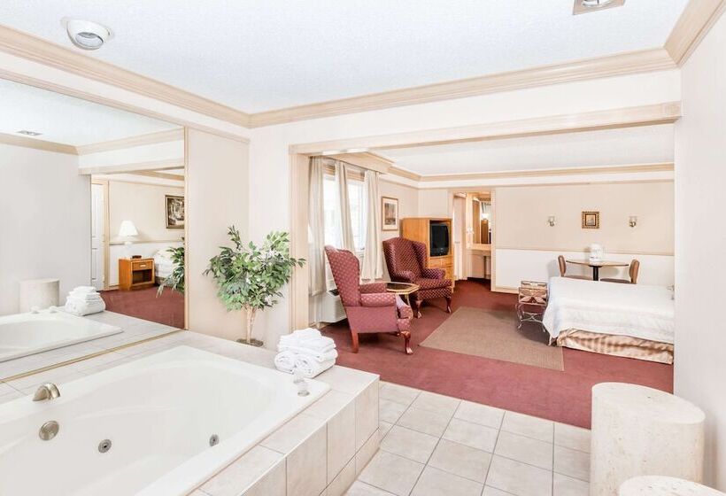 هتل Knights Inn & Suites South Sioux City