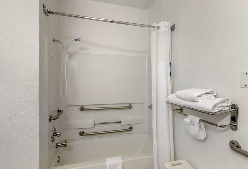 Отель Quality Inn Denver Tech Center