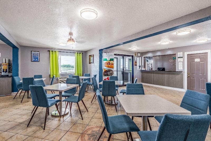 ホテル Quality Inn I 10 East Near Frost Bank Center