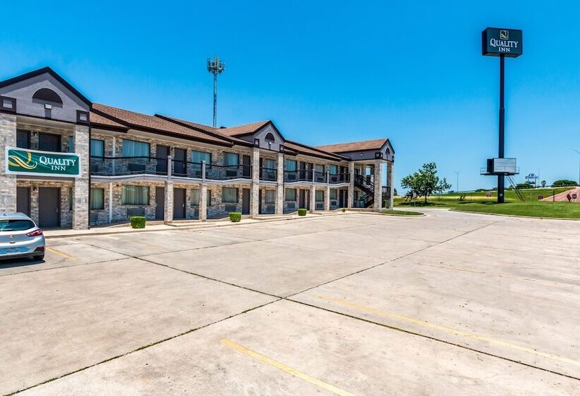ホテル Quality Inn I 10 East Near Frost Bank Center