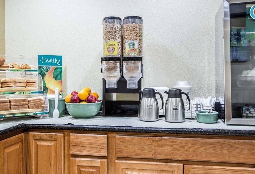 هتل Quality Inn San Diego I 5 Naval Base