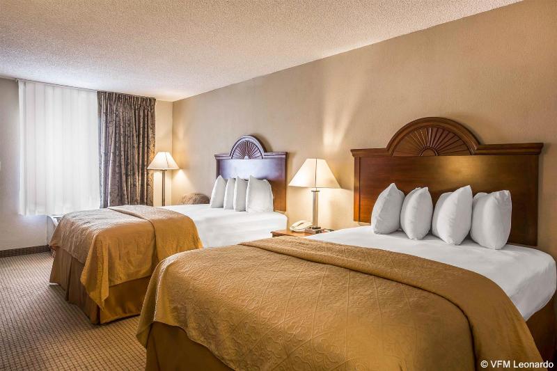 فندق Quality Inn & Suites Near Lake Eufaula