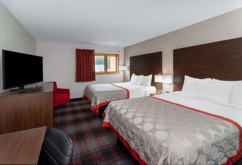 هتل Ramada By Wyndham Maggie Valley