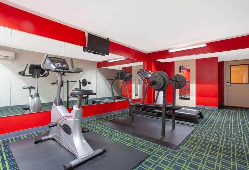 Space Coast Hotel  Titusville/kennedy Space Center