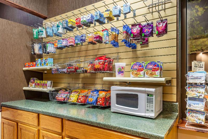 فندق Ramada By Wyndham West Atlantic City