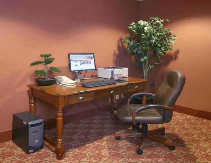 هتل Ramada By Wyndham Wisconsin Dells I 90