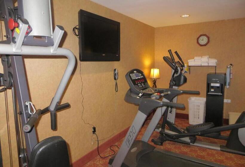هتل Ramada By Wyndham Wisconsin Dells I 90